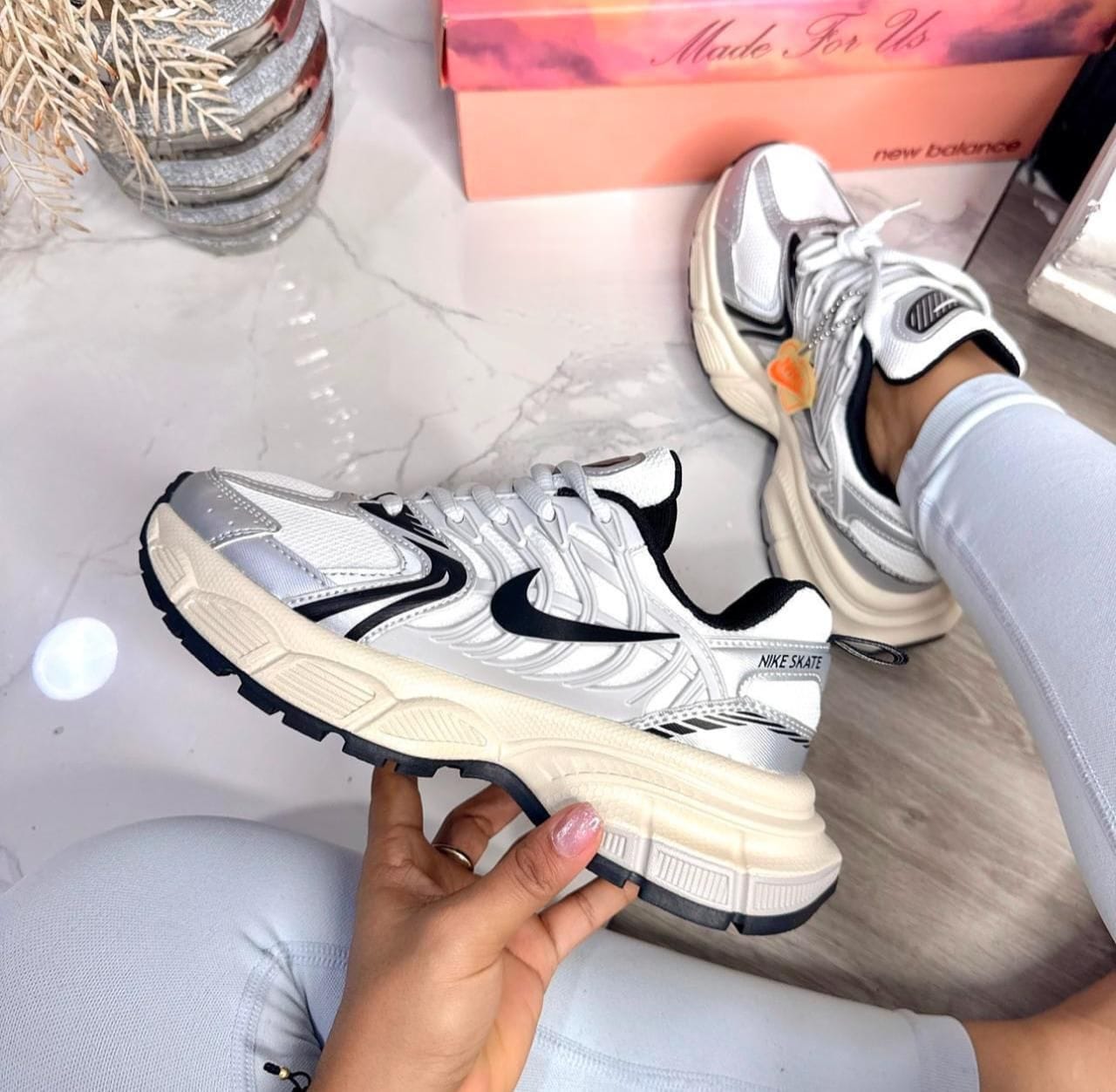 TENIS NIKE SKATE DAMA + CAJA