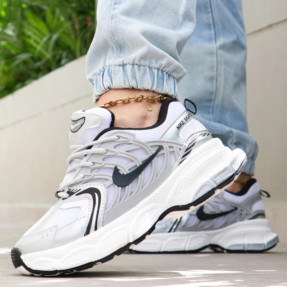 TENIS NIKE SKATE DAMA + CAJA